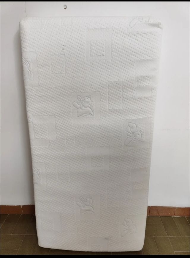Colchon cuna 140x70 como nuevo + protect