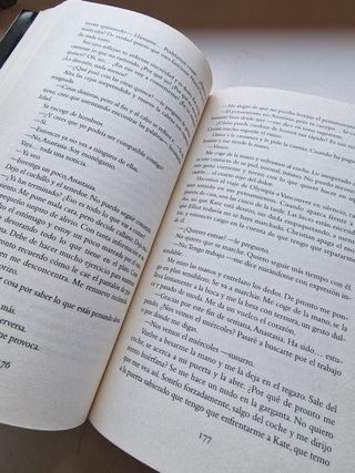 Libro 50 Sombras de Grey - E. L. James