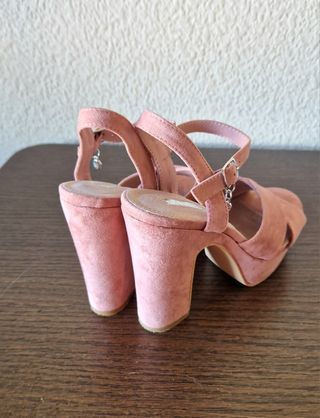 Sandalias rosas