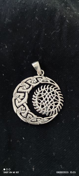 Colgante en plata Nudo de bruja