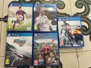 Consola PS4 con juegos