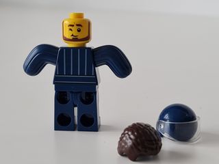 Lego minifigura adiestrador canino