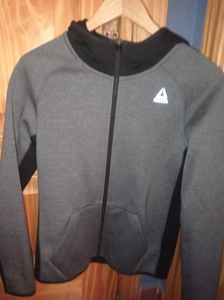 chaqueta reebok