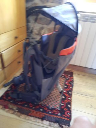 Mochila para llevar a bebés en viajes