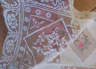 Coperta Lino ricamato e merletto è organza