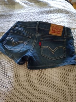 Shorts Levis (pantalones cortos)
