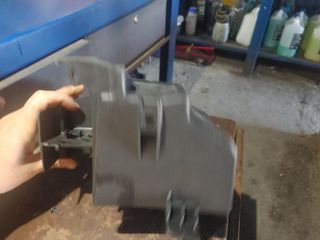 Caja batería honda CBR 600f CBR 1000f