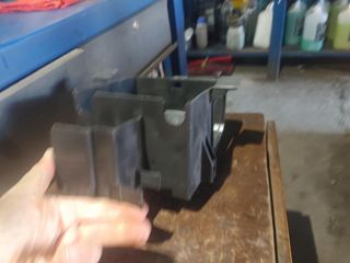 Caja batería honda CBR 600f CBR 1000f