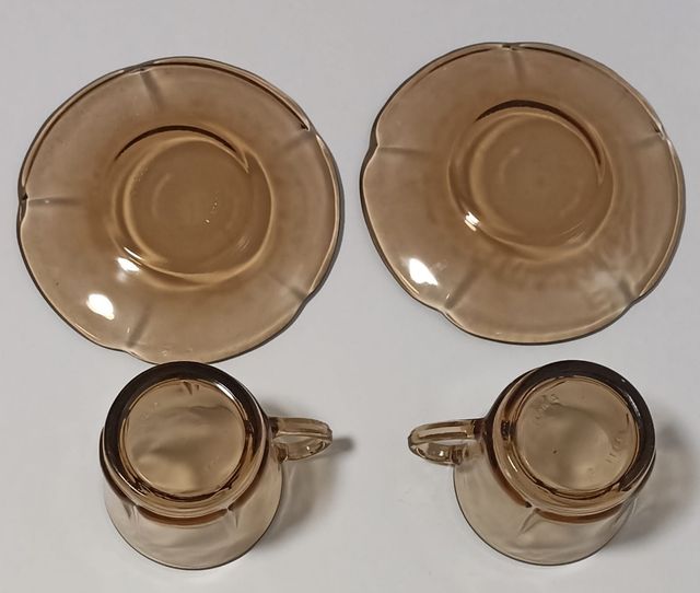 Juego Tazas Café y Platos Duralex Ondas Ahumado