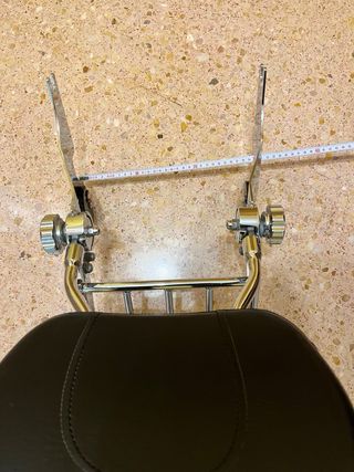 Respaldo original Harley con parrilla