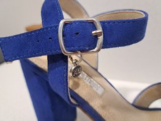 Sandalias azul eléctrico T36