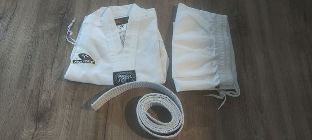 Equipación Taekwondo ProTec talla 100