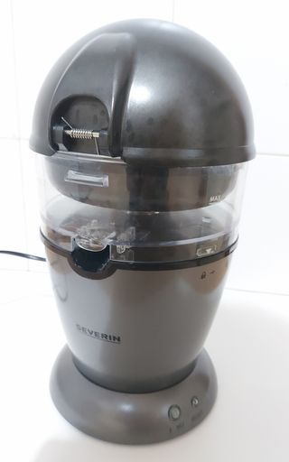 Exprimidor automático