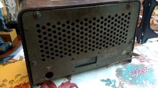 Radio antigua Philips