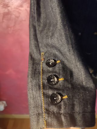Elegante Chaqueta JEANS MNG 38