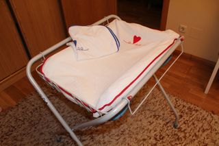 SOPORTE DE BAÑERA O CAMBIADOR PLEGABLE