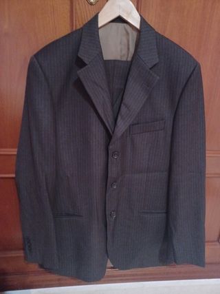 Traje de Chaqueta Marrón Oscuro