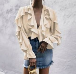 Camisa volantes Zara