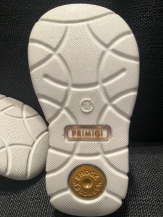 Scarpe bimbo Primigi taglia 18-nuove