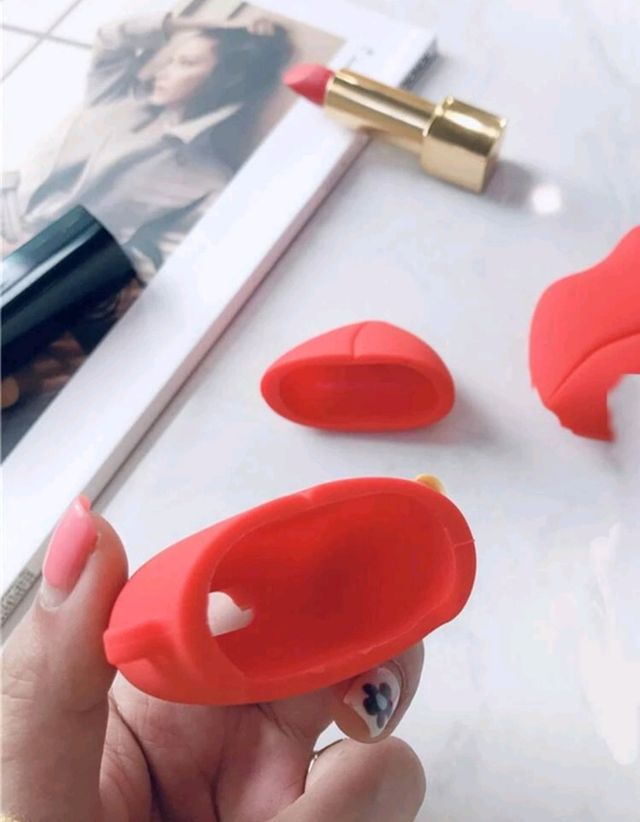 Funda AirPods 1/2 diseño de labios 3D 💋