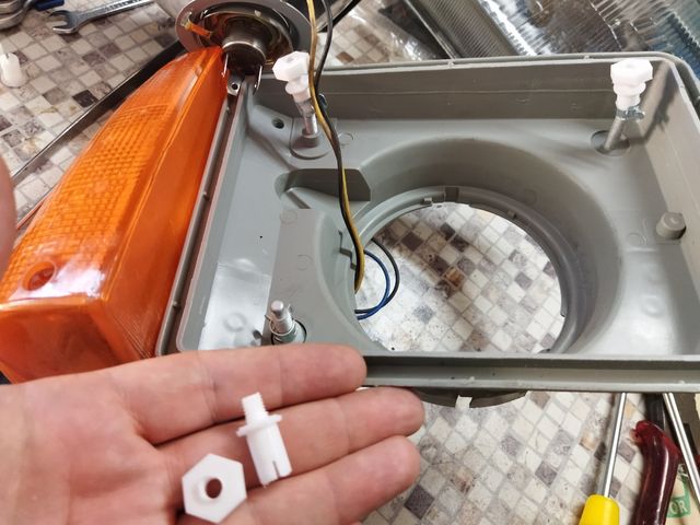 Serie clip riparazione faro Panda