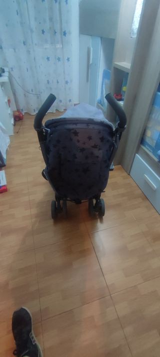 Carrito de bebe tuctuc