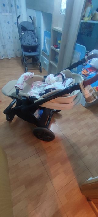 Carrito de bebe  jane muum