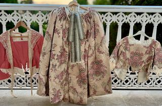 Traje fallera dorado rosa talla 1214 o 36