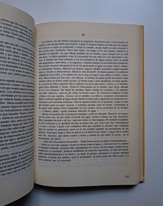 Novela histórica. Editorial Salvat.