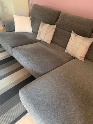 sofa gris desenfundable con cheslong