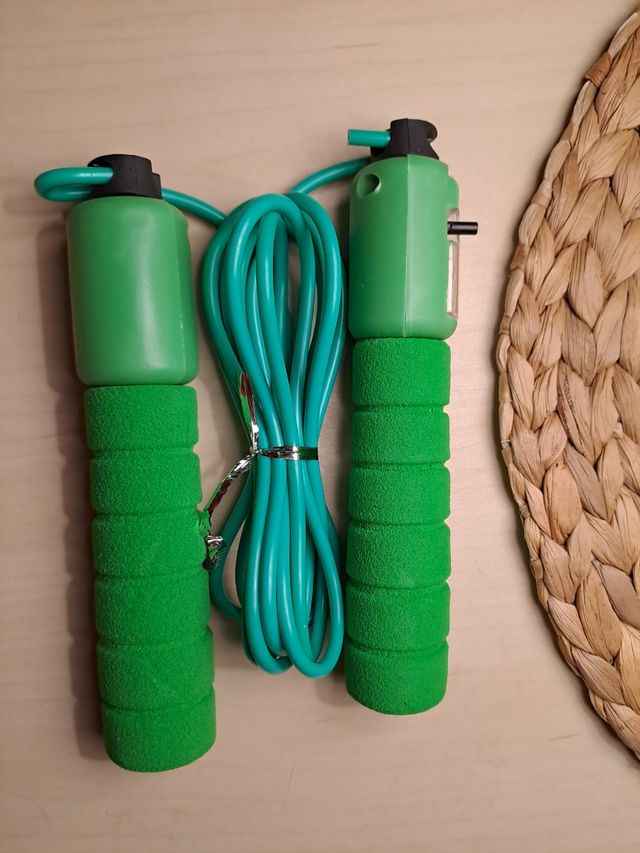 Corda per il salto con contagiri