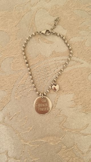 Braccialetto con scritta