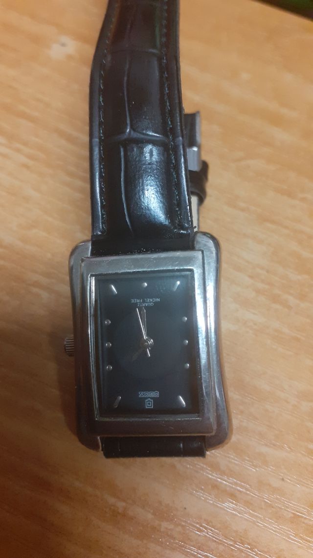 Reloj NICKEL FREE