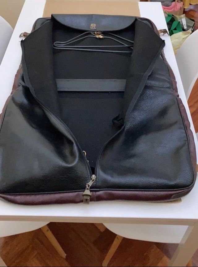 Portatrajes Nobuck Piel