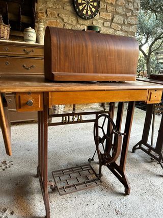 Máquina de coser completa Alfa