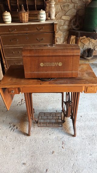 Máquina de coser completa Alfa