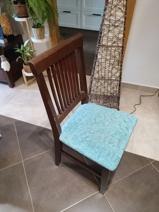 Vendo comedor madera