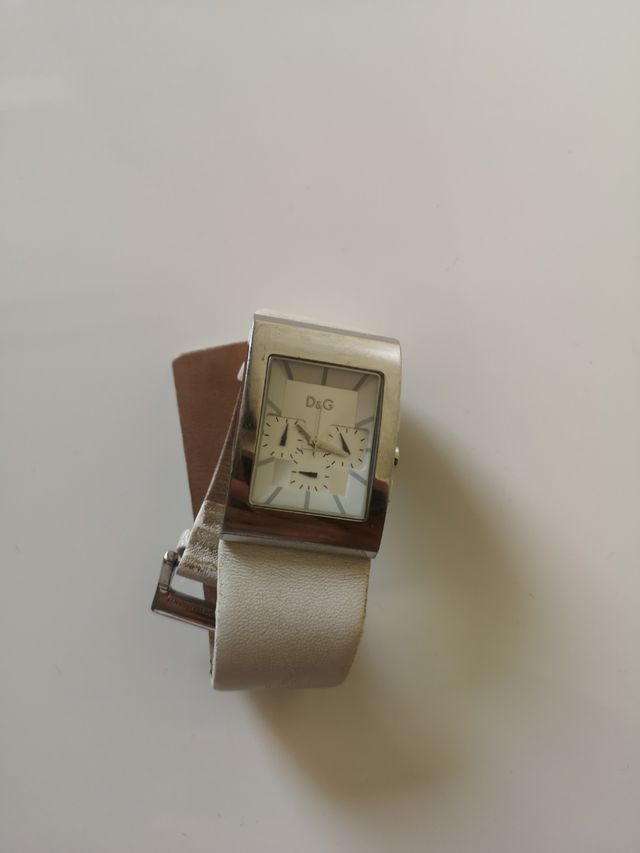 Reloj DG