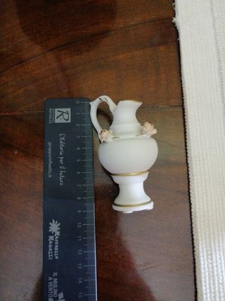 anfora ceramica di capodimonte