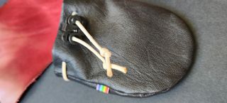 Portachiavi plettri chitarra e sacchetto medievale