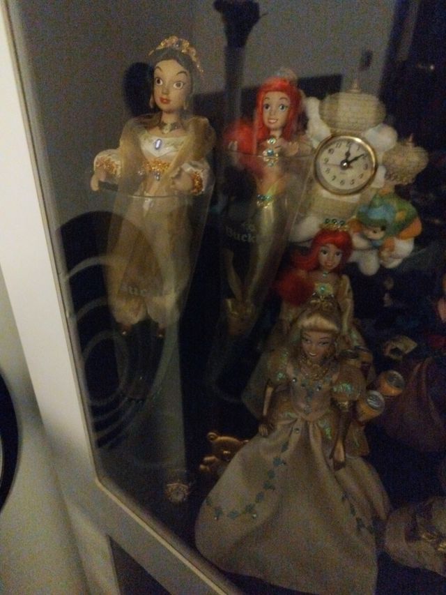 Muñecas Disney de porcelana