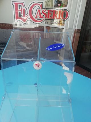 Expositor de Metacrilato El Caserio