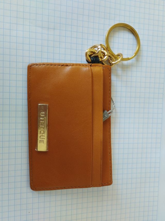 Porta tarjetas de Uterqüe