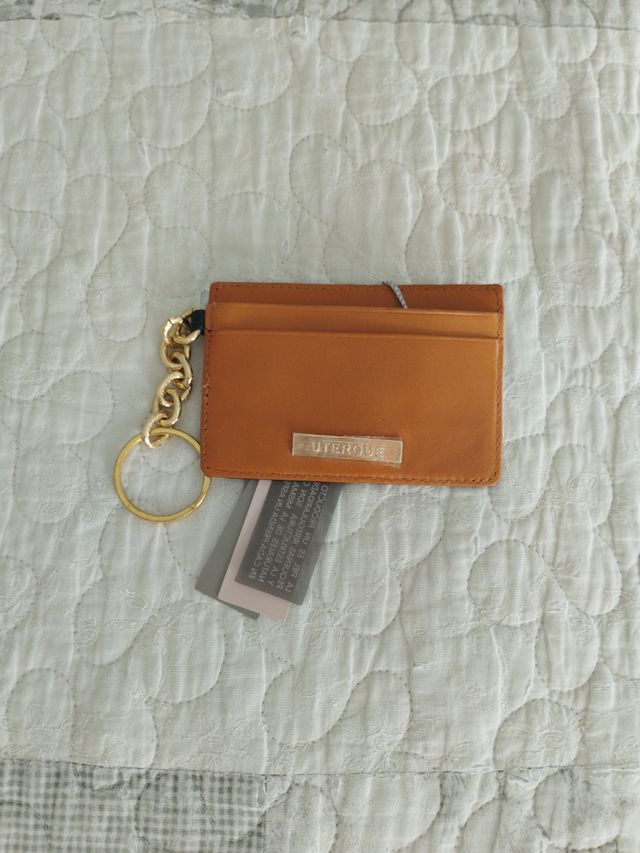 Porta tarjetas de Uterqüe