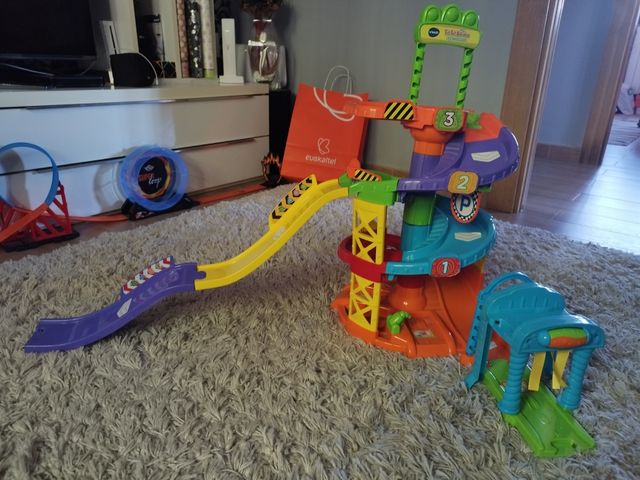 Garaje tuc tuc vtech