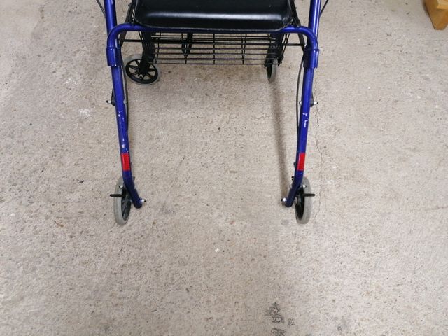 Carrito andador tercera edad