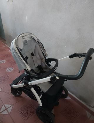 Carro,capazo, maxi-cosi, base Isofix (peg perego)