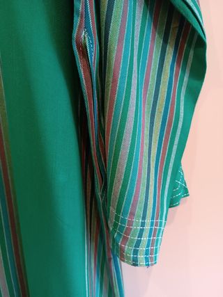 Tradicional chilaba verde