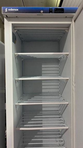 CONGELADOR MEDIANO EDENOX BLANCO