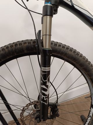 Bicicleta MTB Carbono